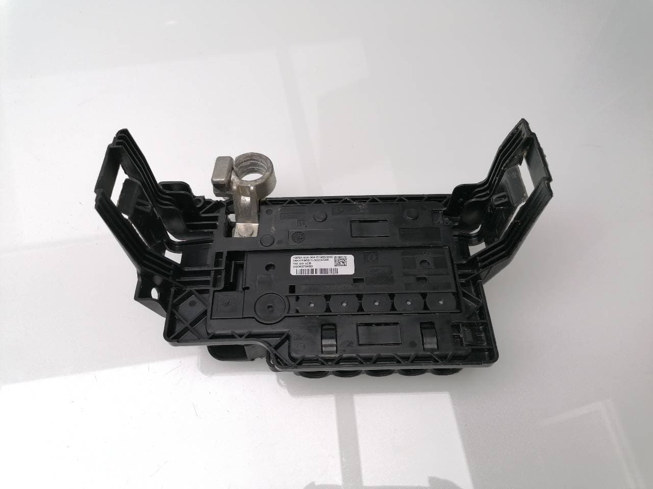 Caja reles / fusibles SEAT ARONA 4