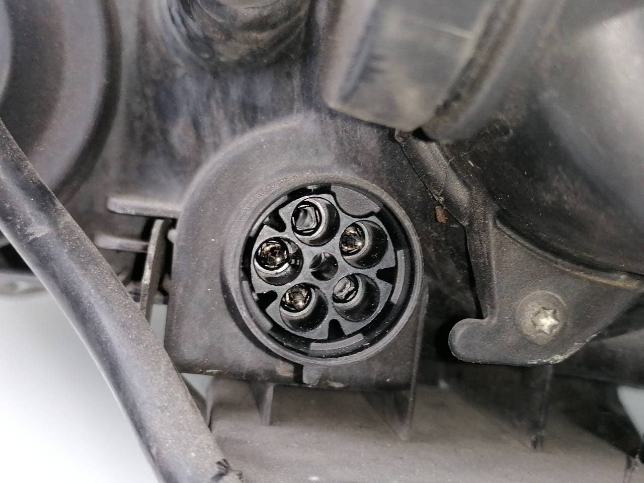 Faro derecho OPEL OMEGA B 3