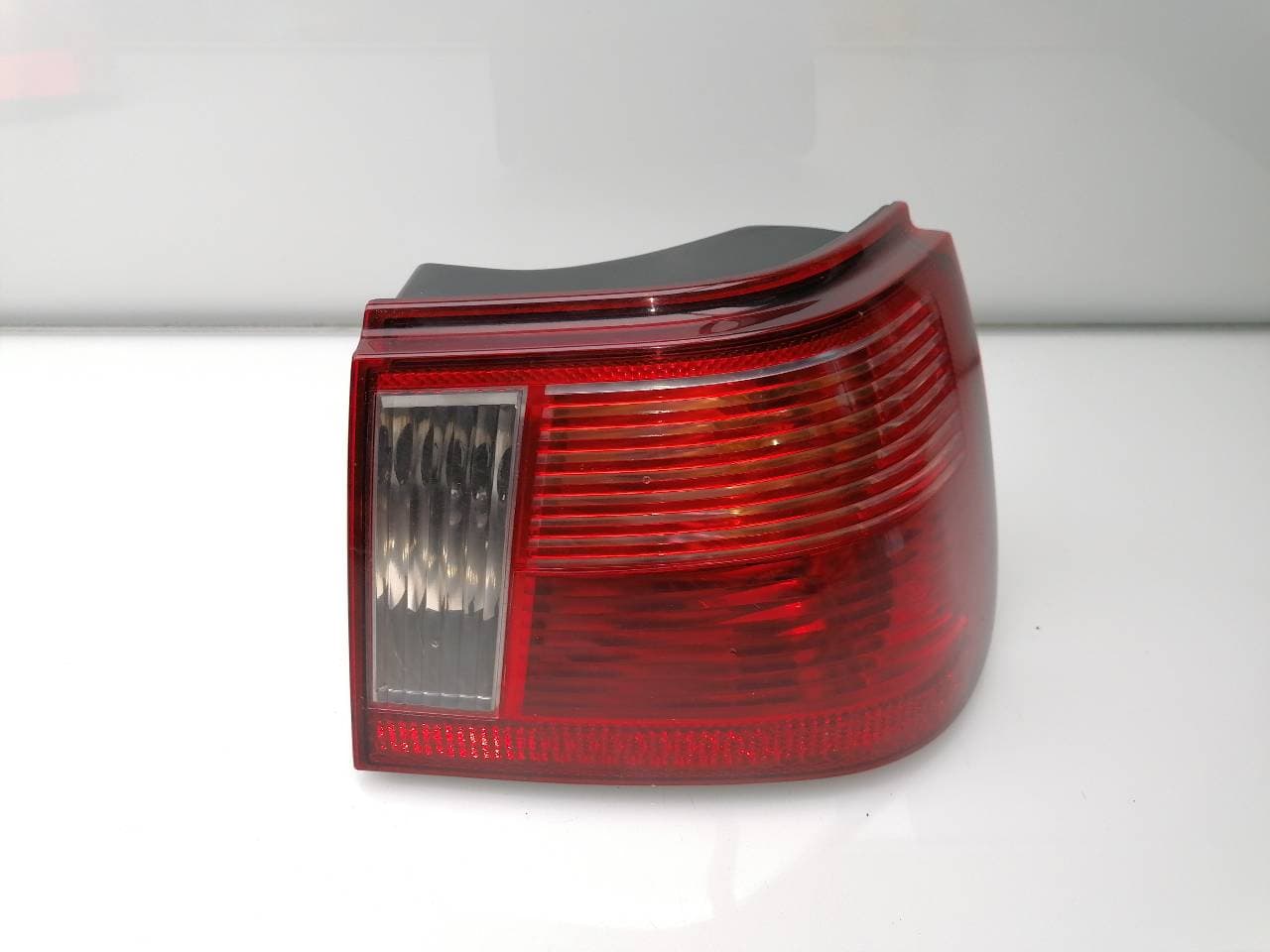 Piloto trasero derecho SEAT IBIZA (6K)