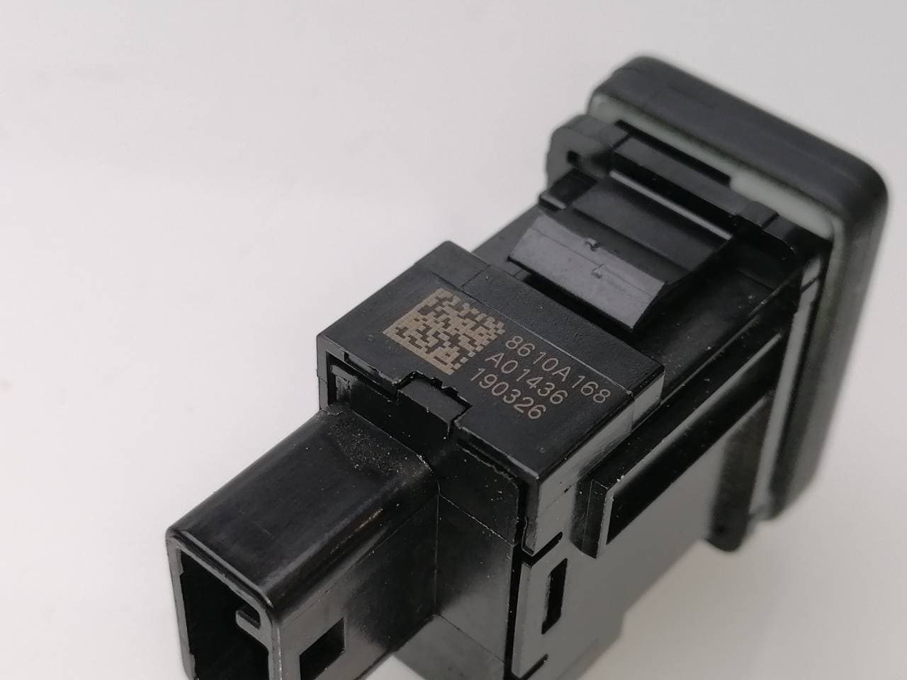 Interruptor MITSUBISHI ECLIPSE CROSS 2