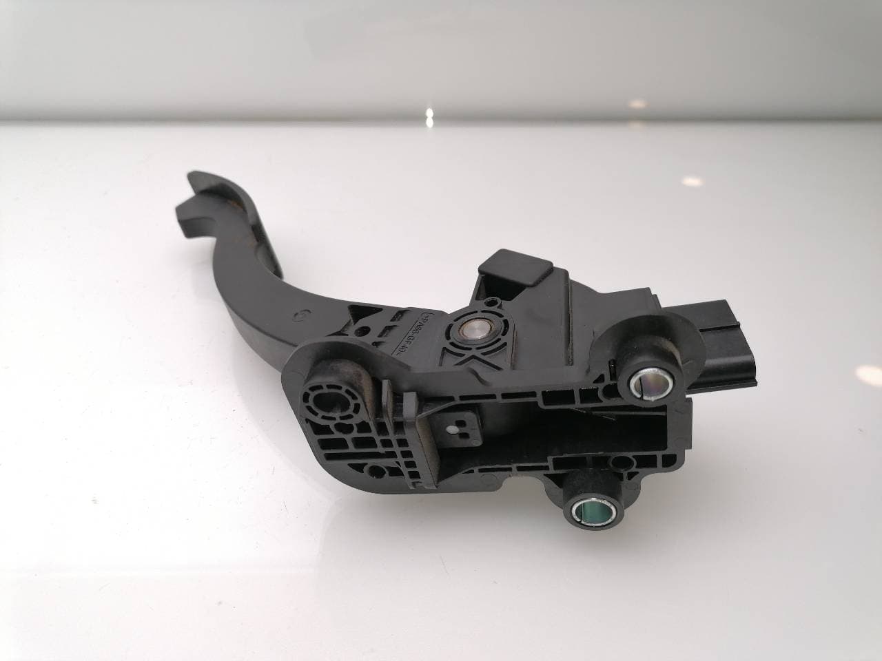 Pedal acelerador MITSUBISHI ECLIPSE CROSS 3