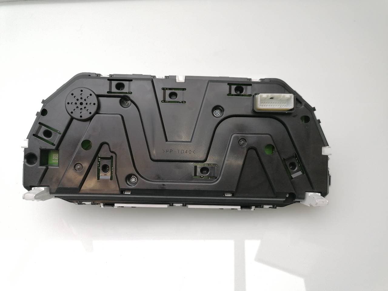 Cuadro instrumentos MITSUBISHI ECLIPSE CROSS 4