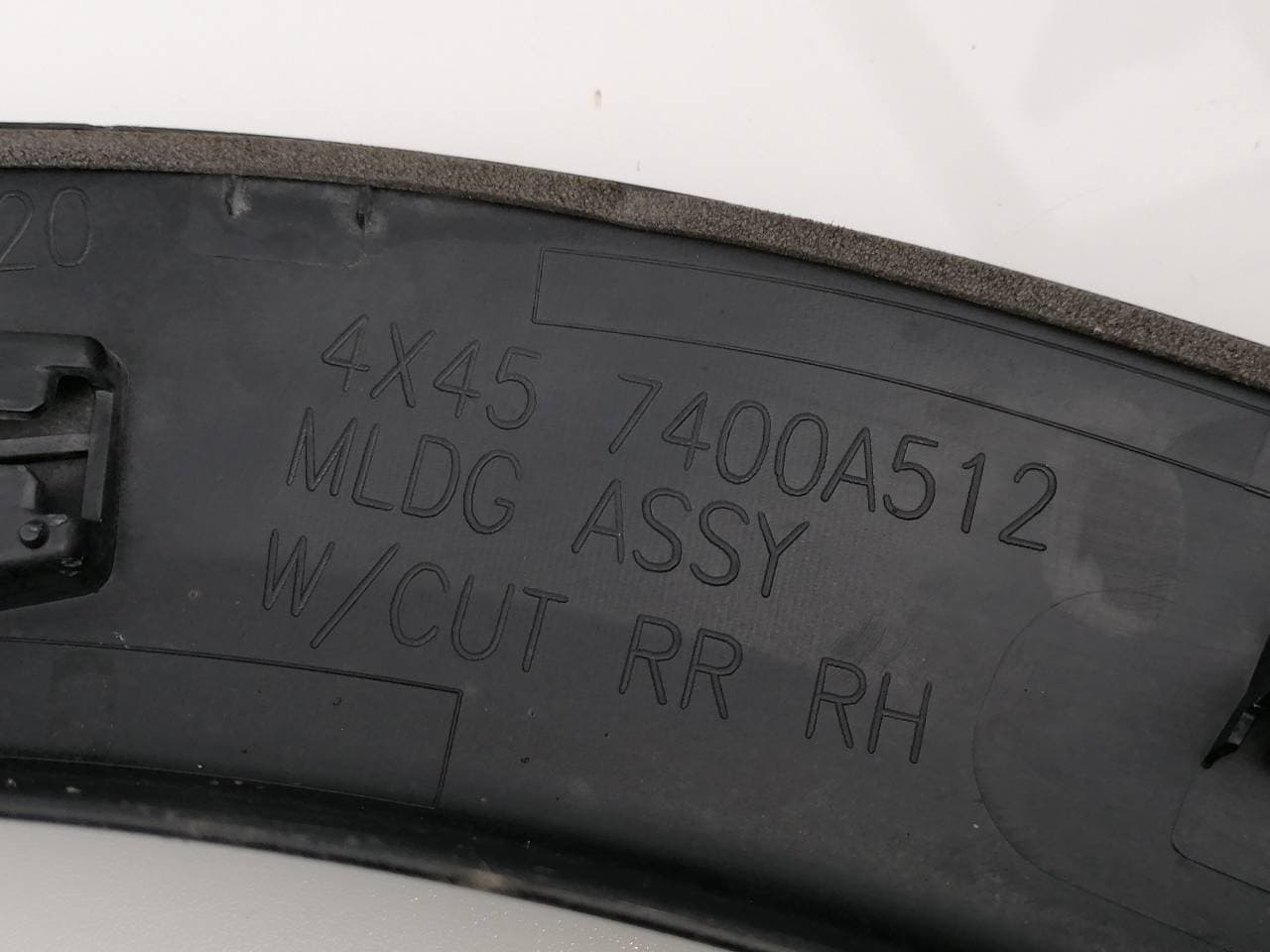 Aletin trasero derecho MITSUBISHI ECLIPSE CROSS 4