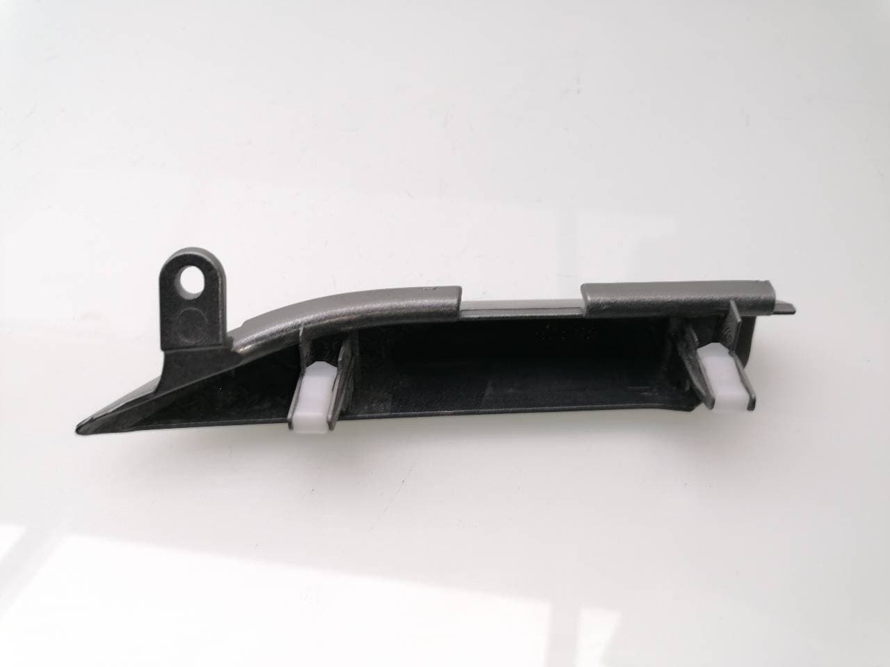 Plastico MITSUBISHI ECLIPSE CROSS 4