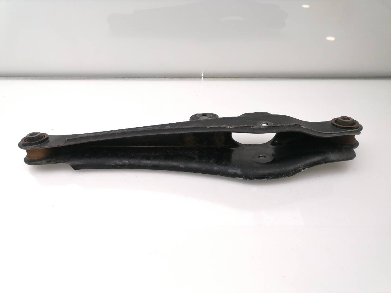 Brazo suspension inferior trasero derecho MITSUBISHI ECLIPSE CROSS 3