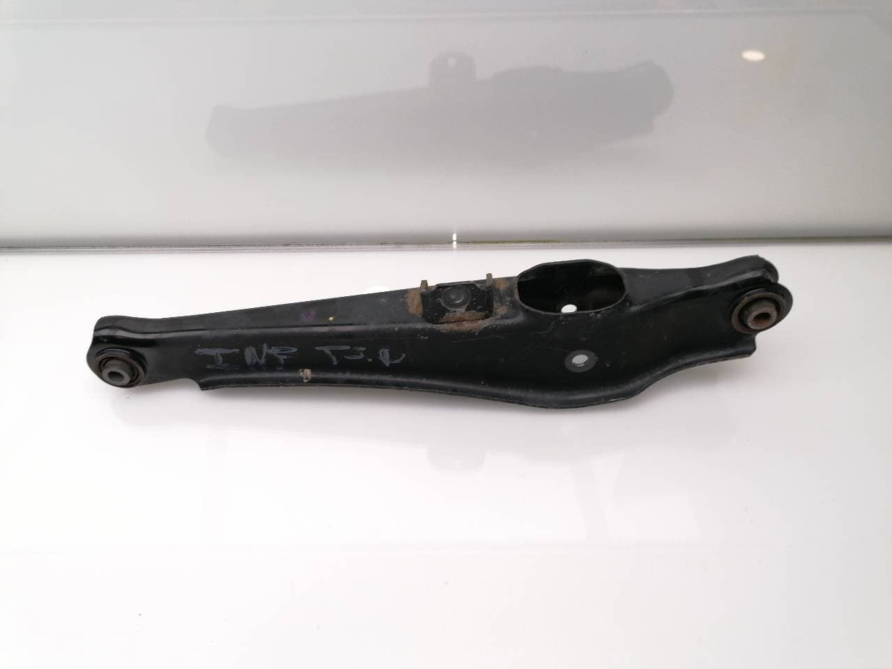 Brazo suspension inferior trasero derecho MITSUBISHI ECLIPSE CROSS