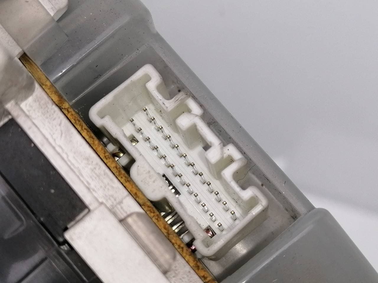 Cuadro instrumentos MAZDA 5 BERL 5