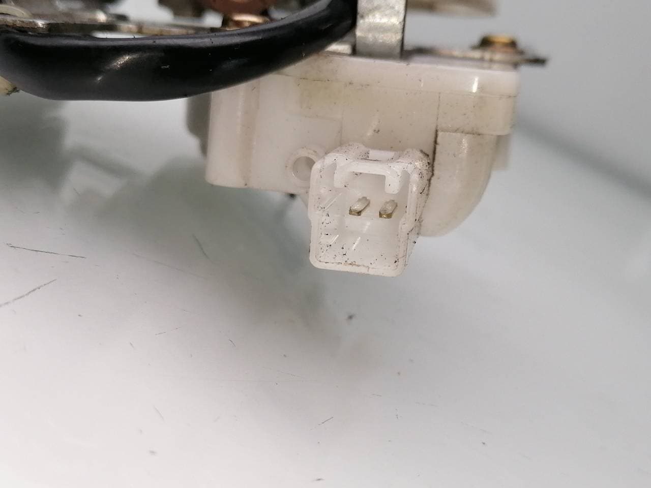 Cerradura maletero / porton MAZDA 5 BERL 3