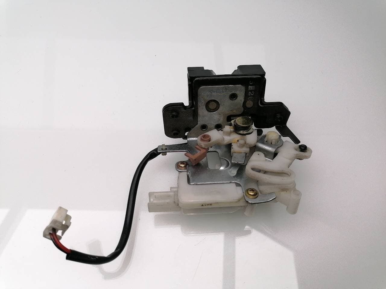 Cerradura maletero / porton MAZDA 5 BERL 2