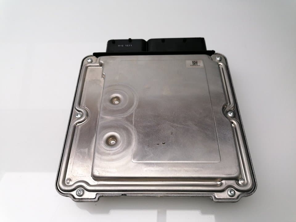 Centralita motor uce AUDI A4 AVANT (8E) 2