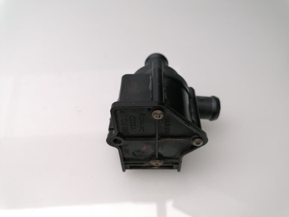 Bomba agua AUDI A4 AVANT (8E) 2