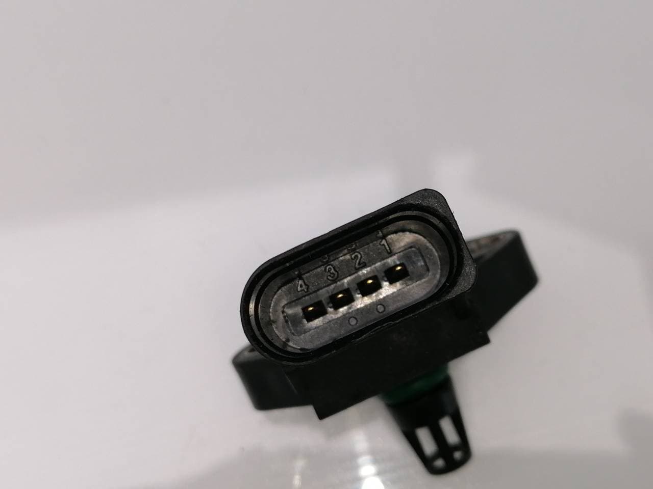 Sensor VOLKSWAGEN GOLF V BERLINA (1K1) 2