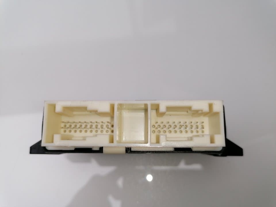 Modulo electronico MERCEDES-BENZ CLASE A (W169) 4