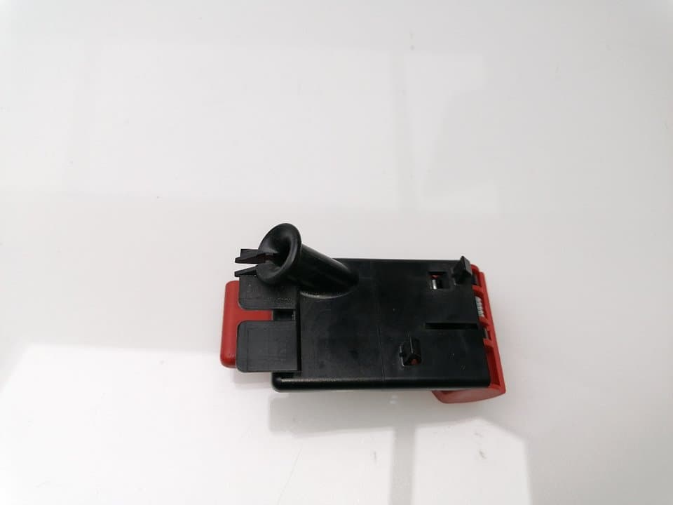 Plastico MERCEDES-BENZ CLASE A (W169) 2