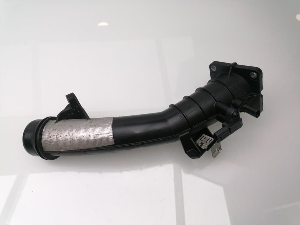 Tubo MERCEDES-BENZ CLASE A (W169) 3