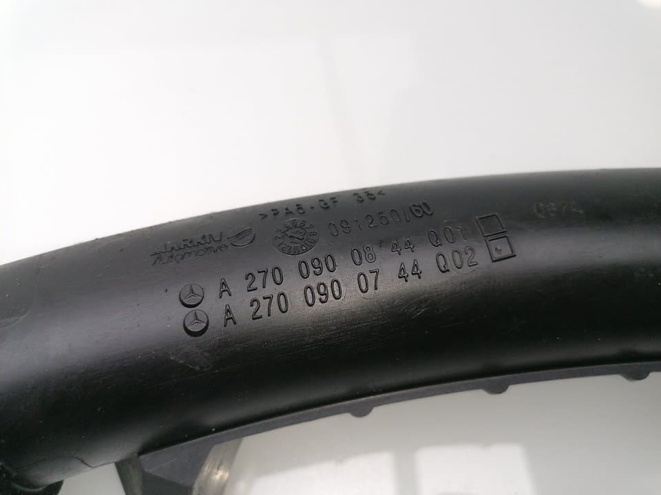 Tubo MERCEDES-BENZ CLASE A (W169) 2