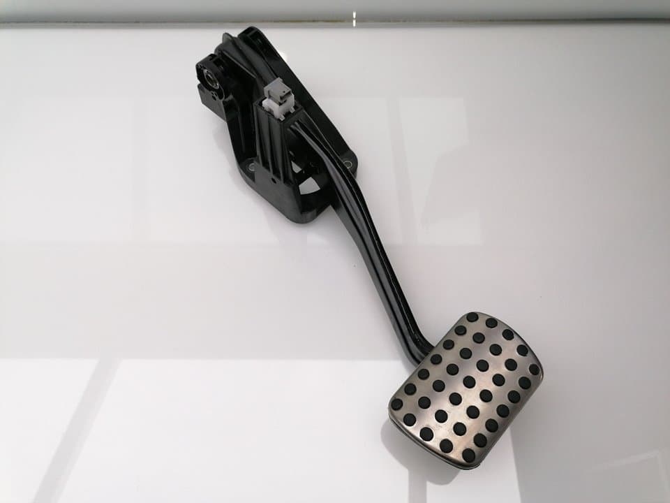 Pedal freno MERCEDES-BENZ CLASE A (W169)