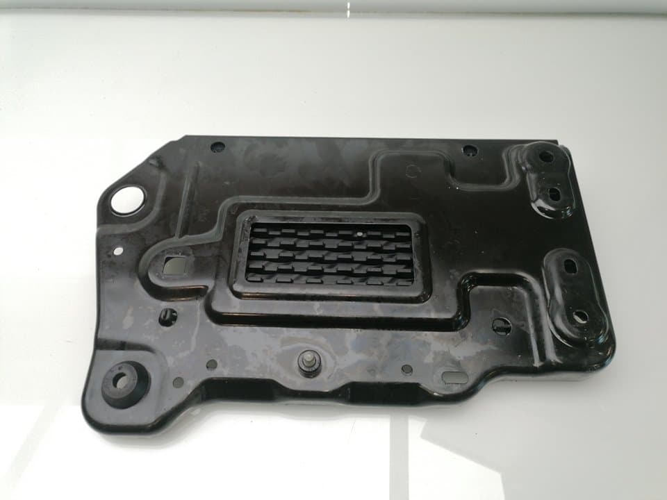 Plastico MERCEDES-BENZ CLASE A (W169) 3