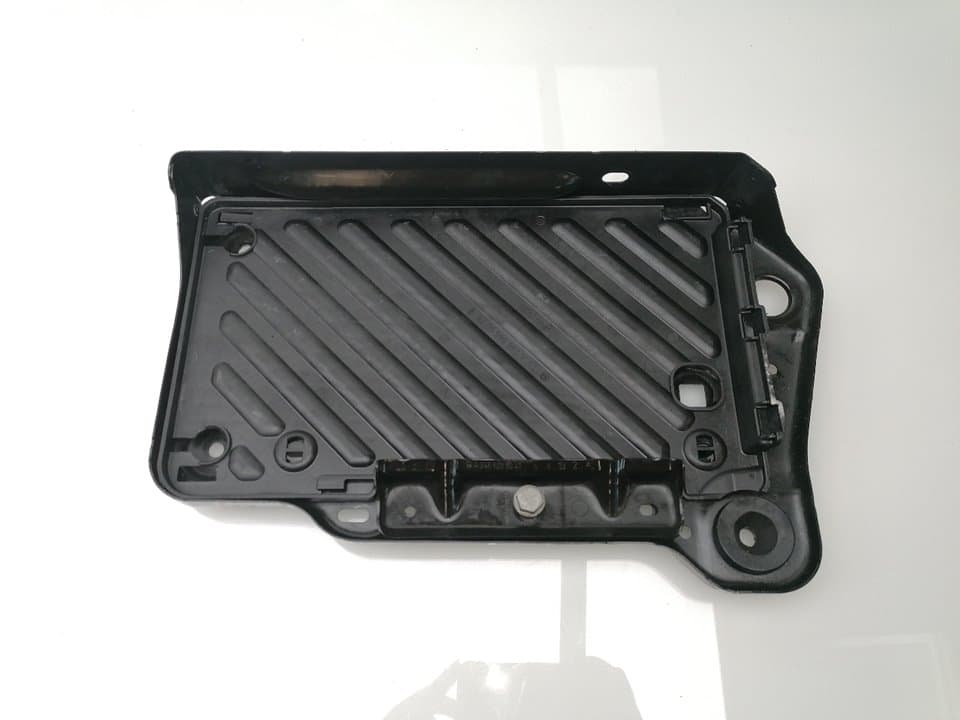 Plastico MERCEDES-BENZ CLASE A (W169)