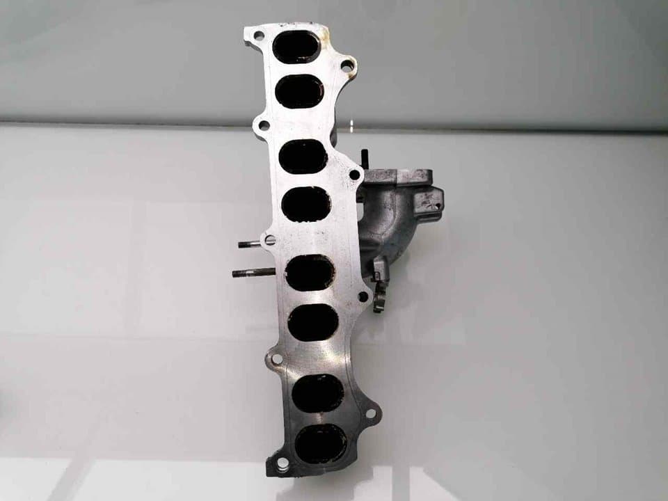 Colector admision LEXUS IS 2