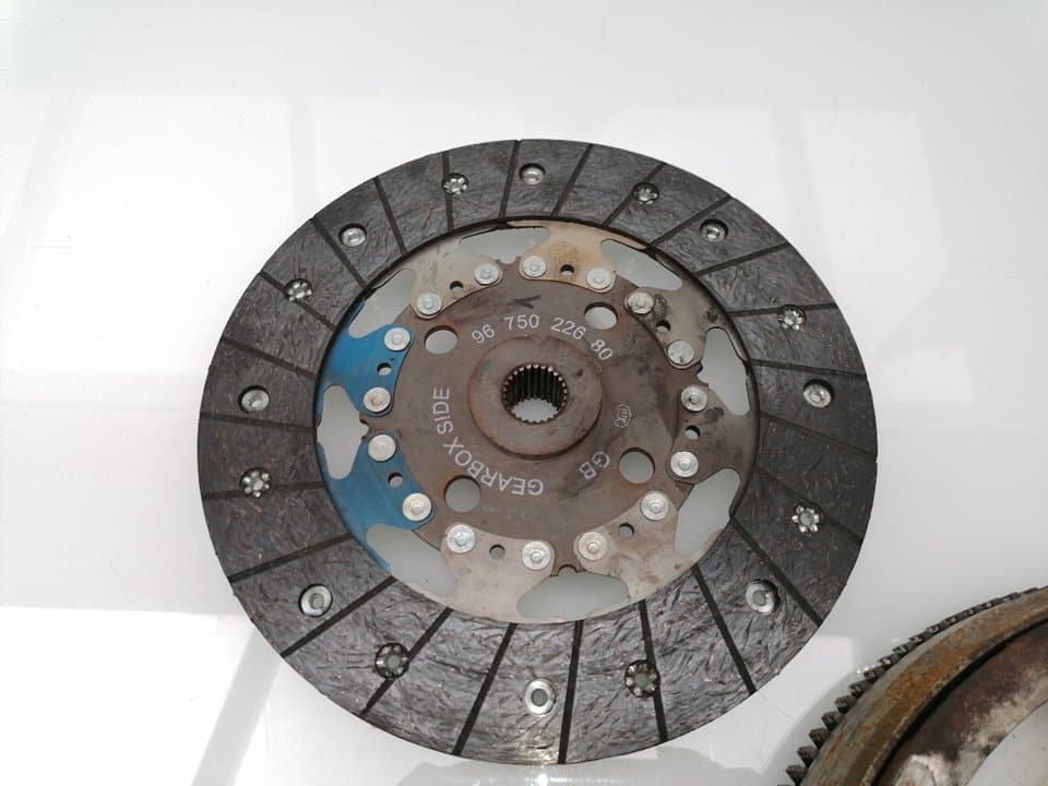 Kit embrague PEUGEOT 308 5