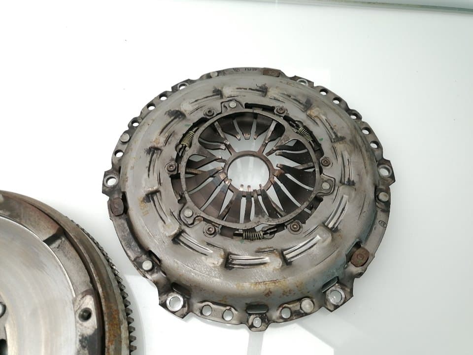 Kit embrague PEUGEOT 308 3