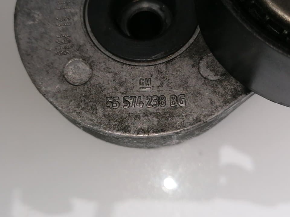 Tensor correa auxiliar OPEL CORSA E 3