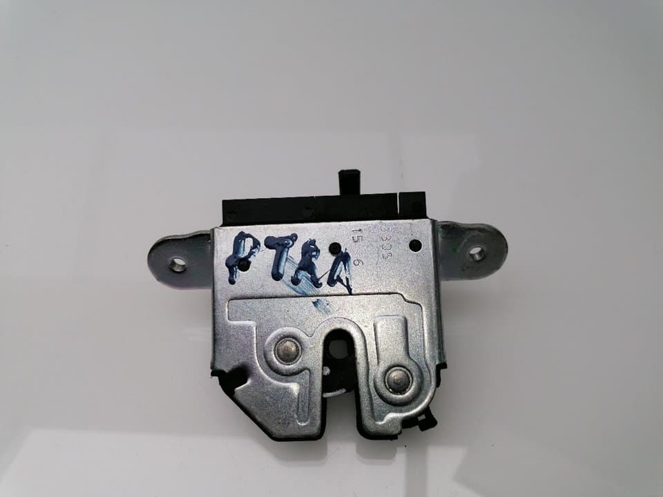 Cerradura maletero / porton OPEL CORSA E
