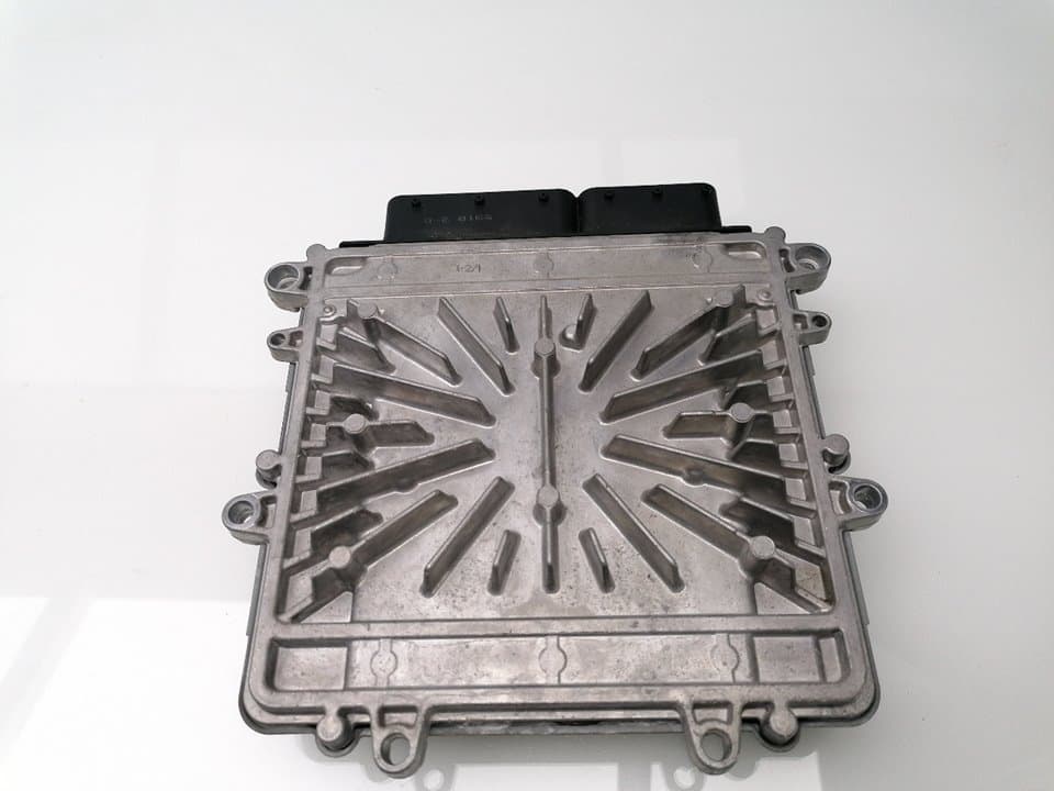 Centralita motor uce VOLVO S60 BERLINA 4