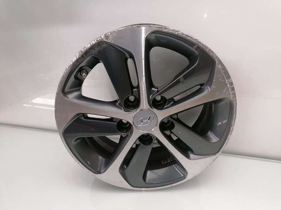 Llanta HYUNDAI I30 CW