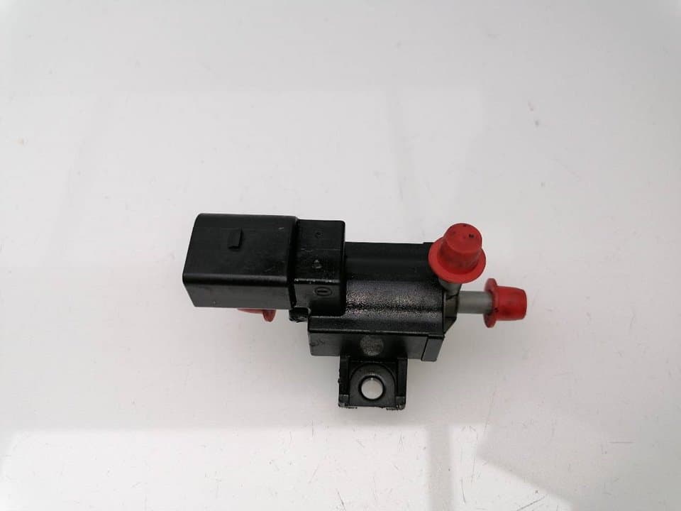 Valvula aire adicional AUDI A3 SPORTBACK (8VA)