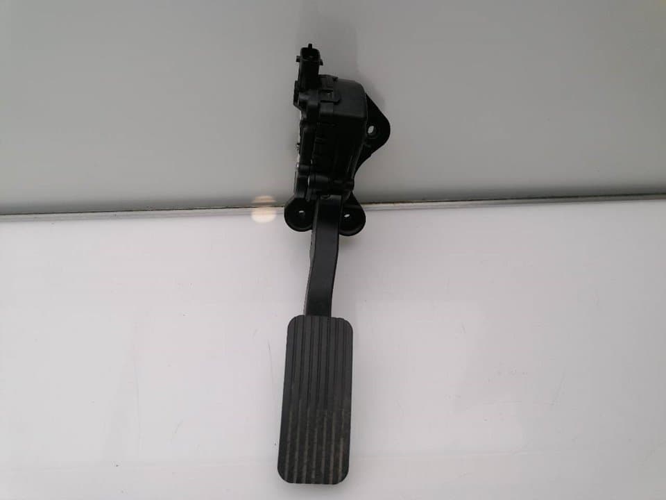 Pedal acelerador HYUNDAI I30 5