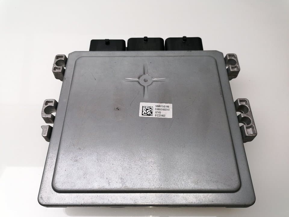 Centralita motor uce FORD MONDEO BER 2