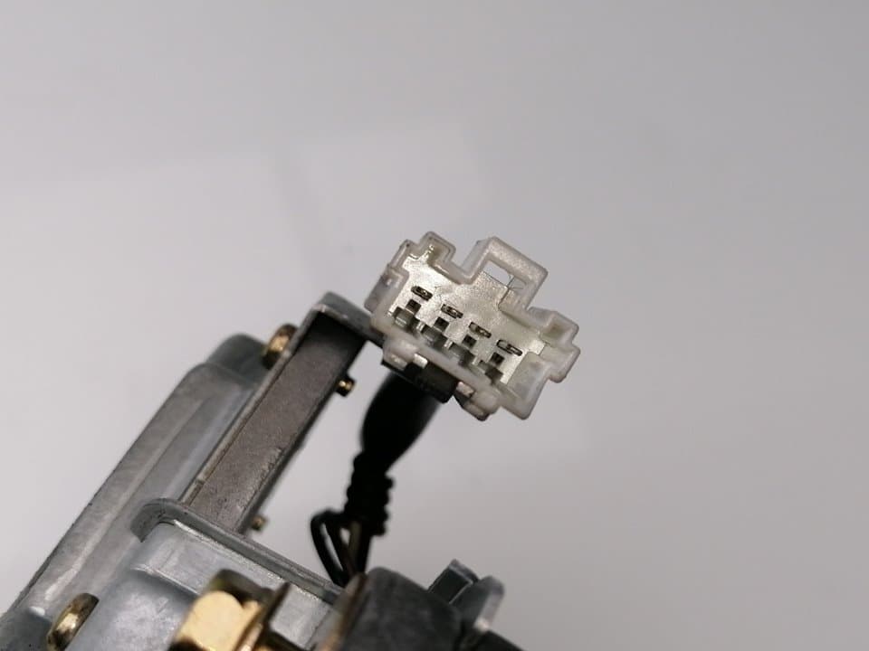 Motor limpia trasero SSANGYONG RODIUS 4