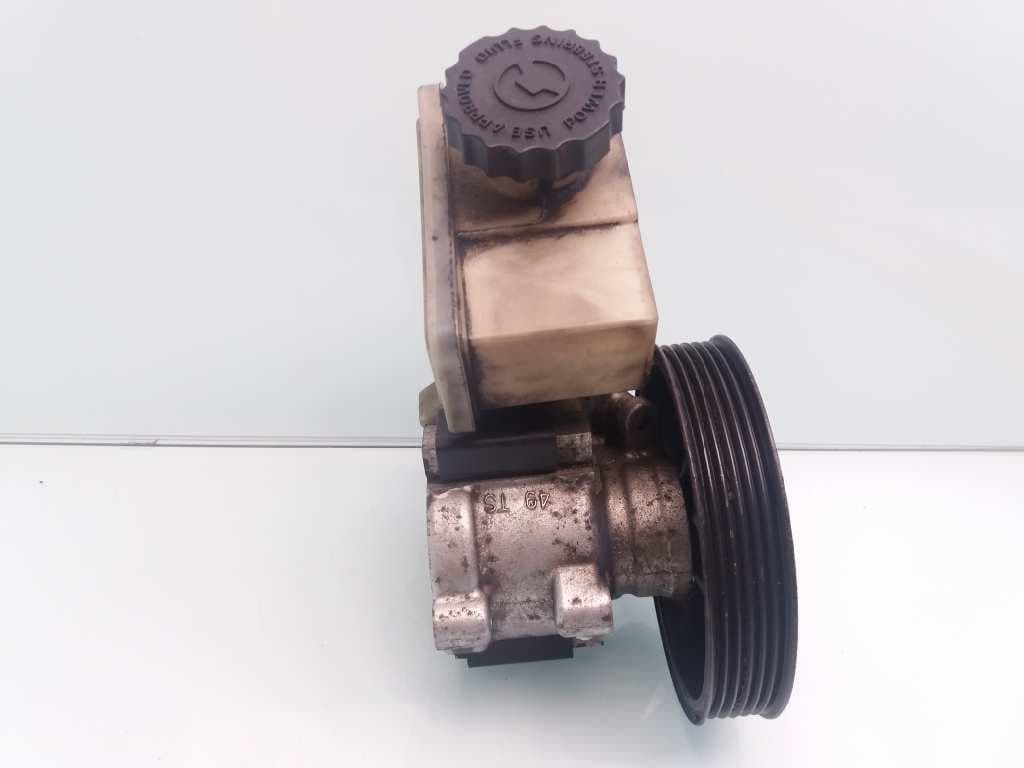Bomba direccion JEEP CHEROKEE 2