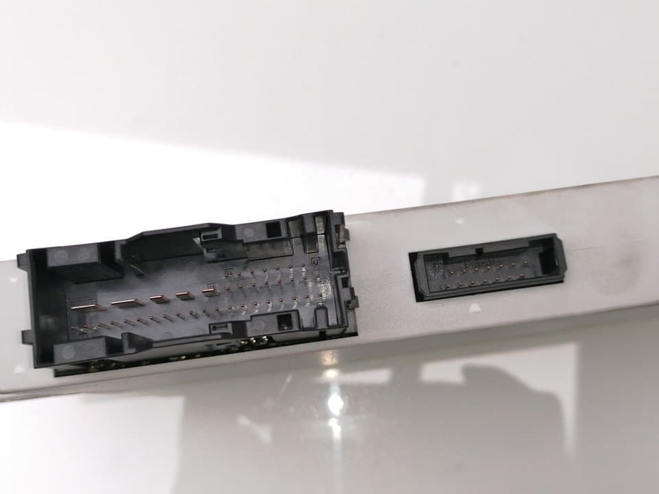 Centralita faros xenon BMW SERIE 1 LIM 3