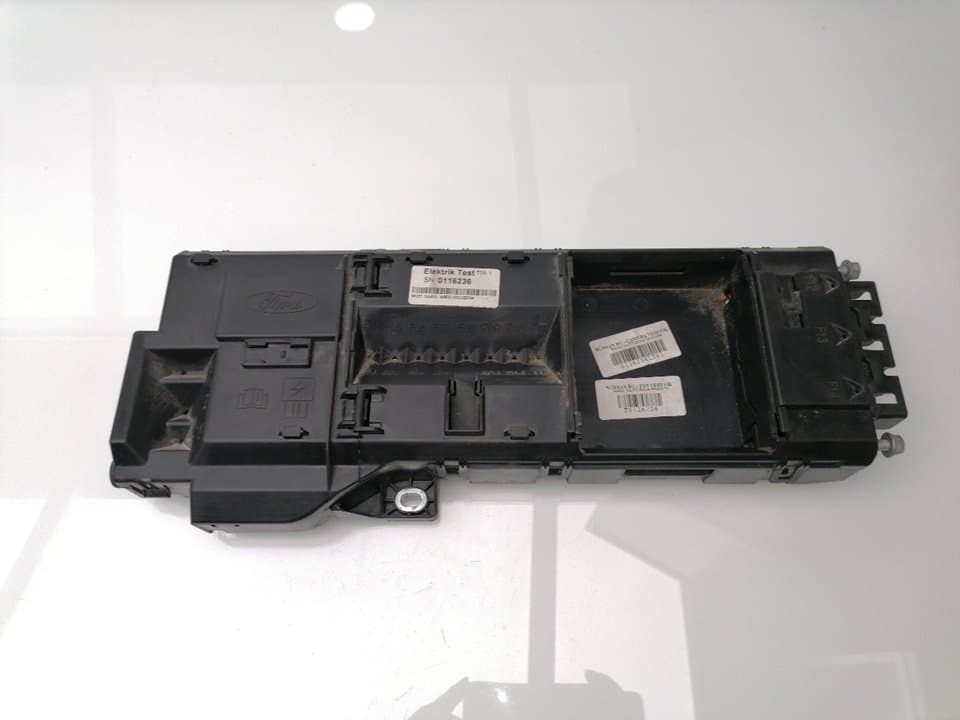 Caja reles / fusibles FORD TRANSIT