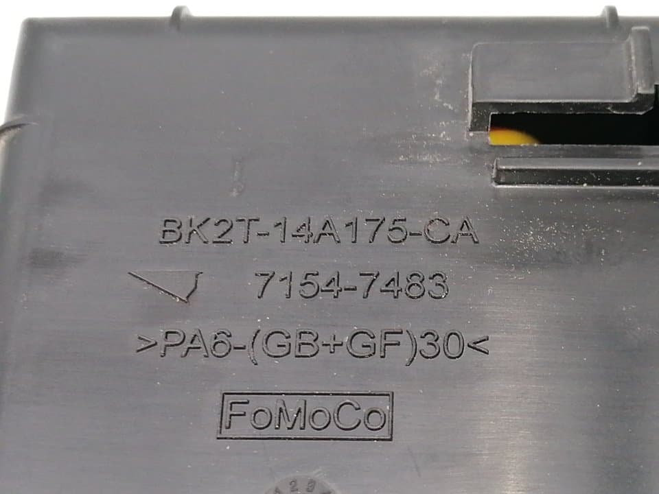 Caja reles / fusibles FORD TRANSIT 4