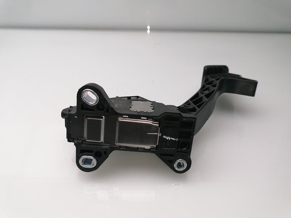 Pedal acelerador TOYOTA YARIS (KSP9/SCP9/NLP9) 4