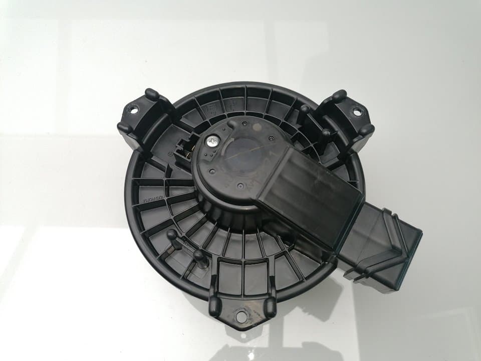 Motor calefaccion TOYOTA YARIS (KSP9/SCP9/NLP9) 2