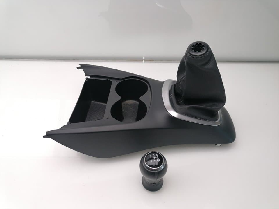 Guarnecidos palanca cambio TOYOTA YARIS (KSP9/SCP9/NLP9)