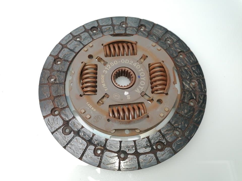 Kit embrague TOYOTA YARIS (KSP9/SCP9/NLP9) 2