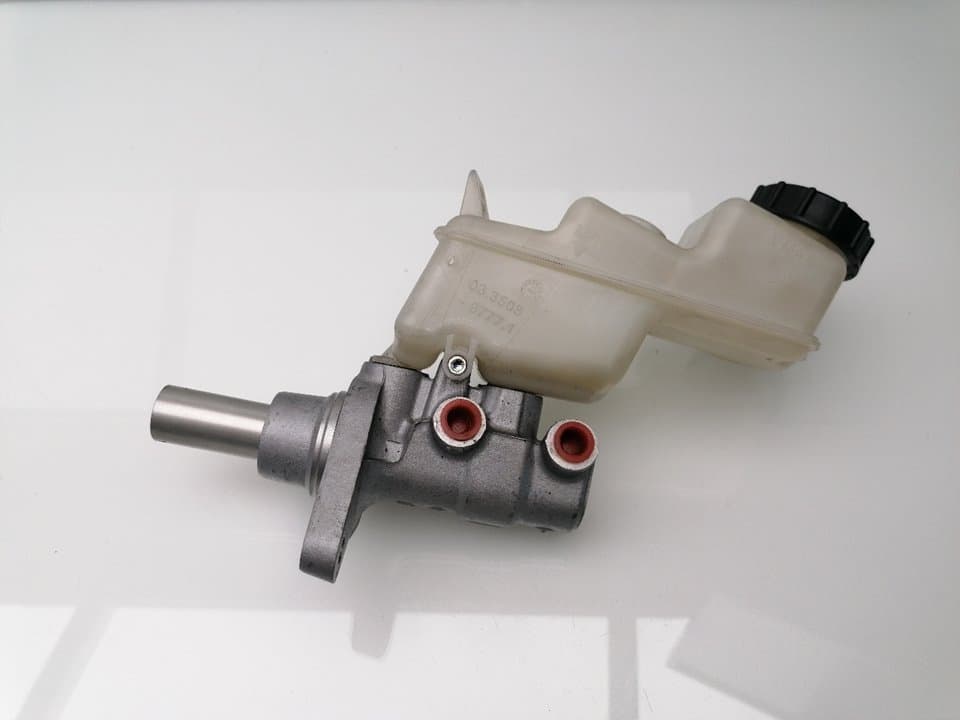 Bomba freno TOYOTA YARIS (KSP9/SCP9/NLP9)