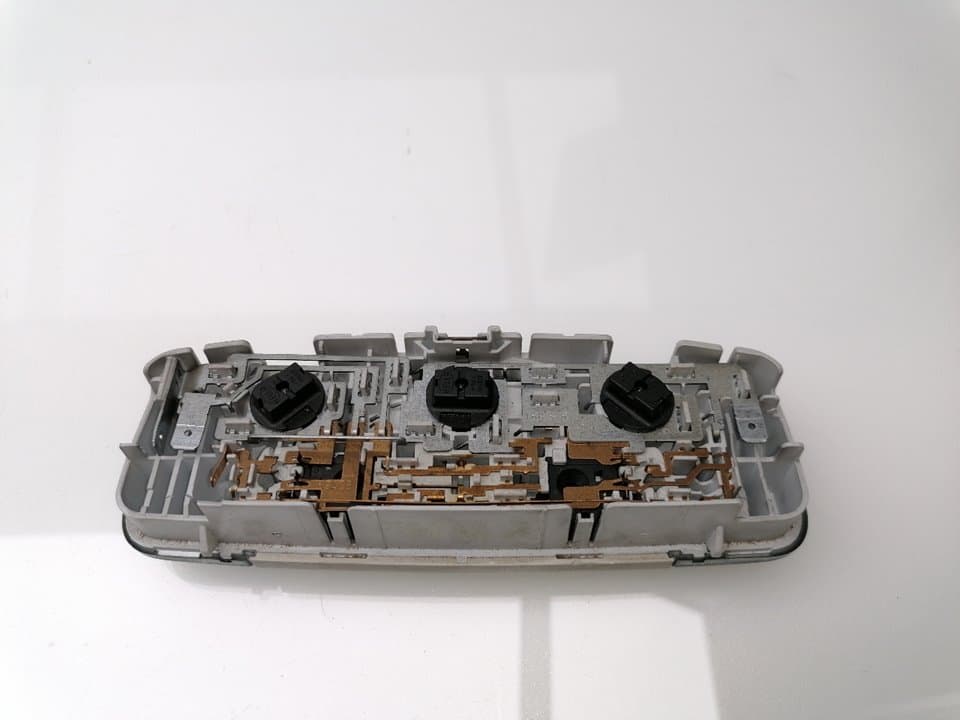 Luz interior FORD TOURNEO COURIER (C4A) 3