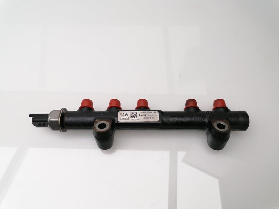Rampa inyectora FORD TOURNEO COURIER (C4A)