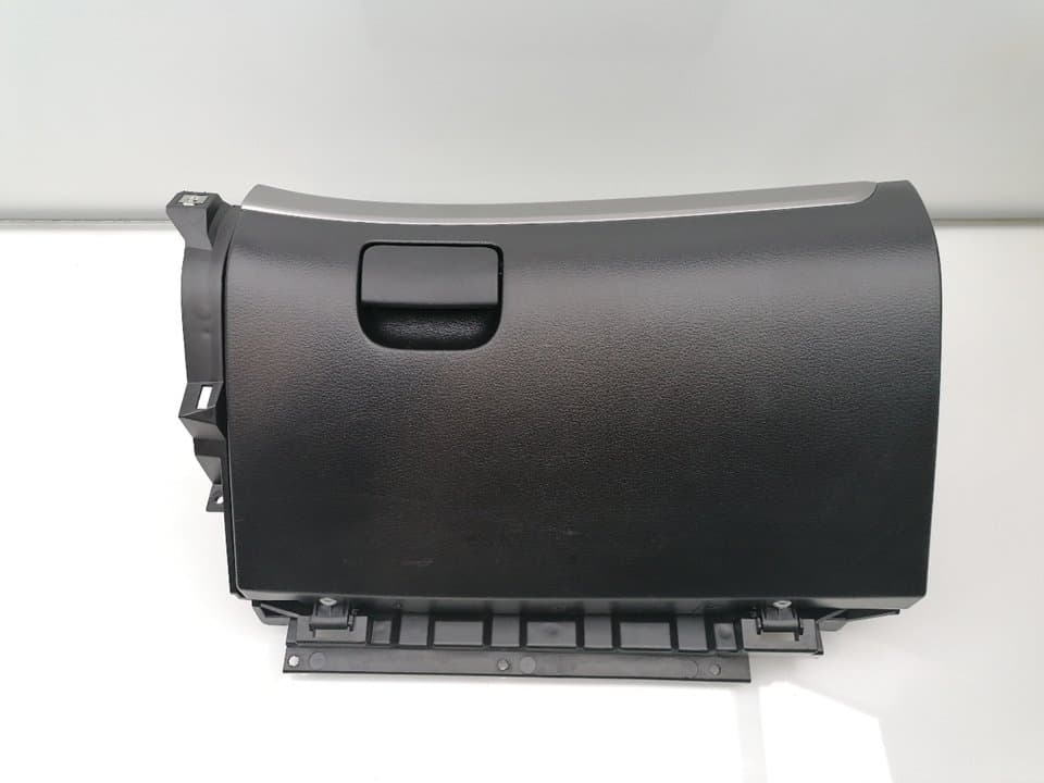 Guantera SUBARU LEGACY BERL./FAMILIAR B11 (BD/BG)