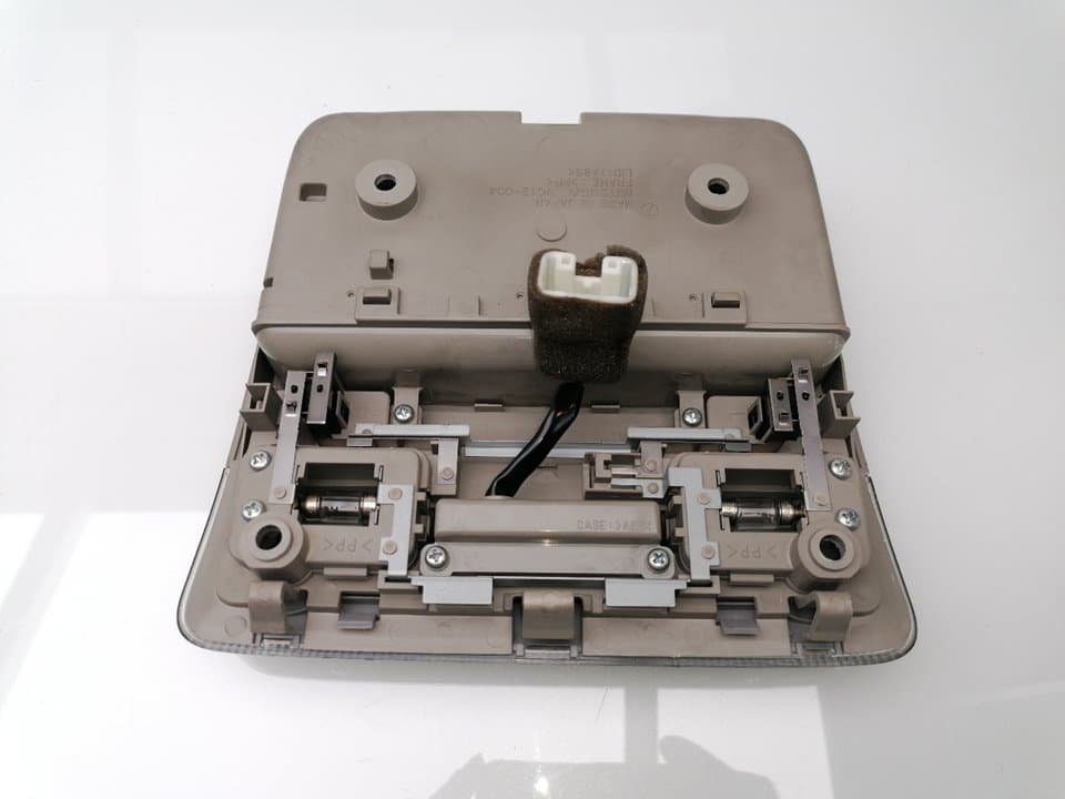 Luz interior SUBARU LEGACY BERL./FAMILIAR B11 (BD/BG) 4