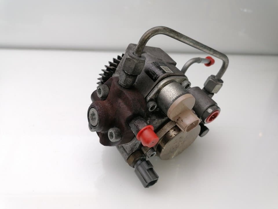 Bomba inyeccion SUBARU LEGACY BERL./FAMILIAR B11 (BD/BG) 2