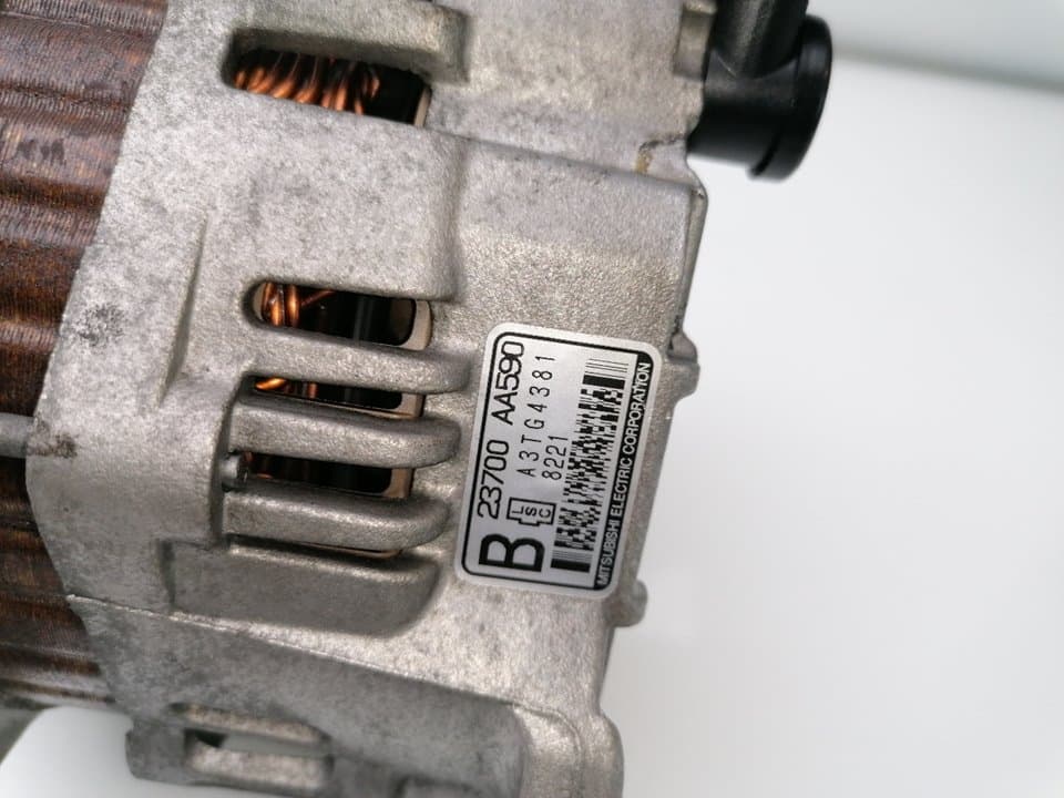 Alternador SUBARU LEGACY BERL./FAMILIAR B11 (BD/BG) 4
