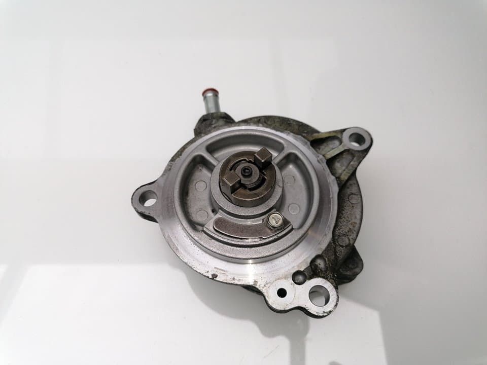 Depresor freno / bomba vacio SUBARU LEGACY BERL./FAMILIAR B11 (BD/BG)